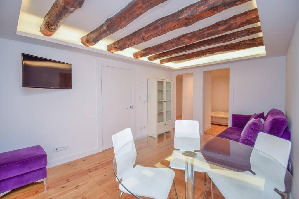 Apartment Oleiro 7 *